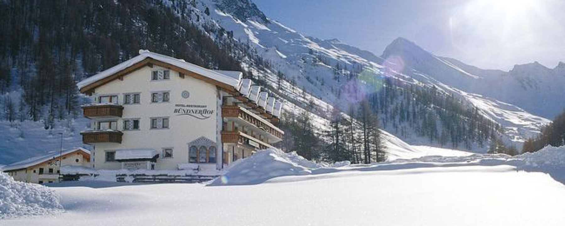 Bündnerhof im Winter