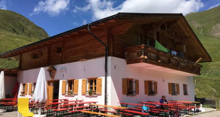 Fliesser Alpe