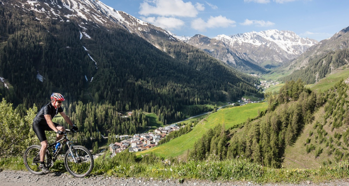 443: Fimberpass - Val d'Uina - Reschenpass: Etappe 4, Martina - Samnaun