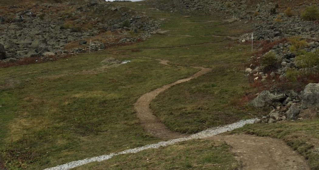 Duty Free Ride Laret-Samnaun [SchweizMobil-Nr. 697] (oua_13719239_image)