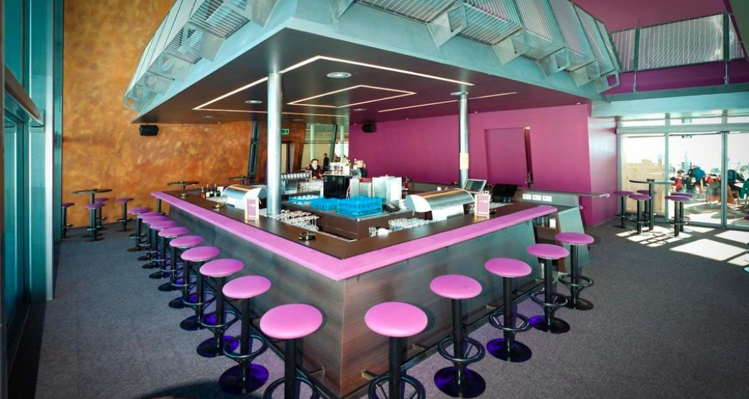 Die Bar im Panorama Restaurant Sattel, Samnaun Die Bar im Panorama Restaurant Sattel, Samnaun