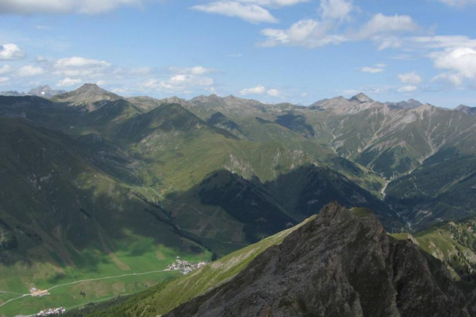 Piz Motnair, view of Samnaun-Laret, Alp Bella, Zanderstal