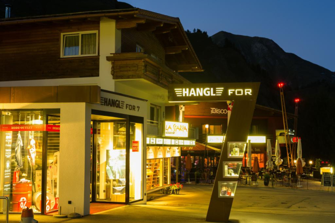 Hangl Beauty & Exklusives Hangl for 7 | Hangl Sport und Mode Hangl for 7 (oua_24017126_image)