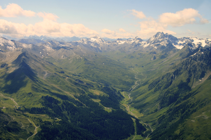 Luftbild des Fimbertals