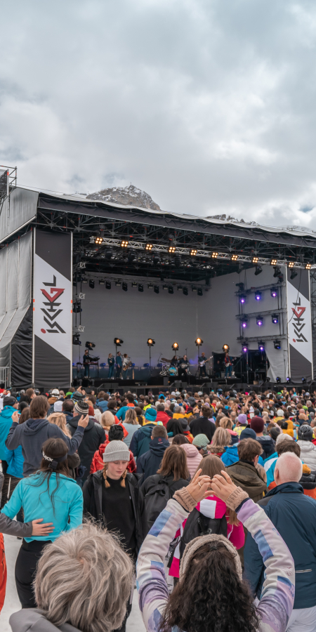 George_Ezra_Konzert_2023_©Tourismusverband Paznaun–Ischgl George_Ezra_Konzert_2023_©Tourismusverband Paznaun–Ischgl