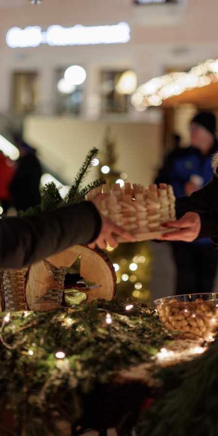 Weihnachtsmarkt Samnaun Advent Shopping Zollfrei