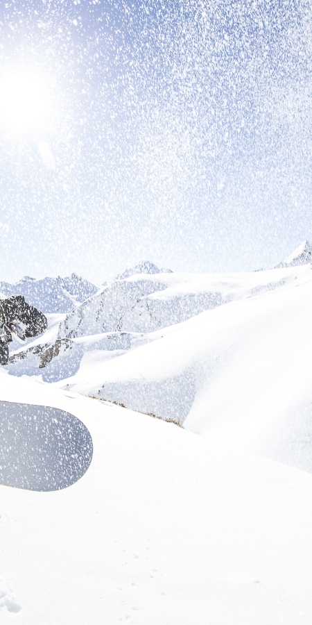 Wintersonne und Schneeflocken Wintersonne und Schneeflocken