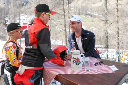 Silvretta Schüler-Cup in Samnaun Internationales Skirennen für Kinder mit Thomas Tumler Autogrammstunde und Ehrung