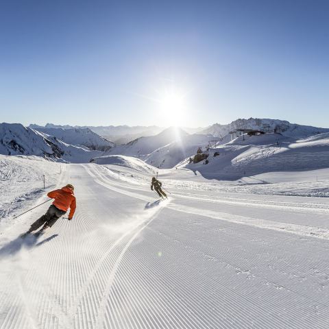 Grenzenloses Skivergnügen in der Silvretta Ski-Arena. Grenzenloses Skivergnügen in Samnaun.