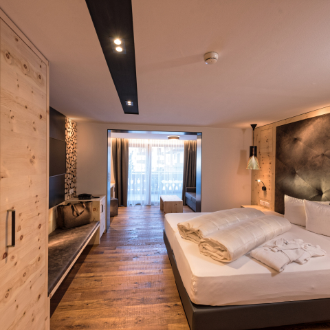 hotel.jpg hotel.jpg