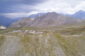 Fahrt auf dem Grat an der Greitspitze Fahrt auf dem Grat an der Greitspitze