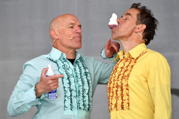 Comedy im Schnee mit Chaostheater Oropax