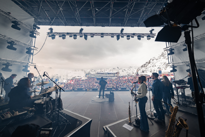 George_Ezra_Konzert_2023_©Tourismusverband Paznaun–Ischgl George_Ezra_Konzert_2023_©Tourismusverband Paznaun–Ischgl