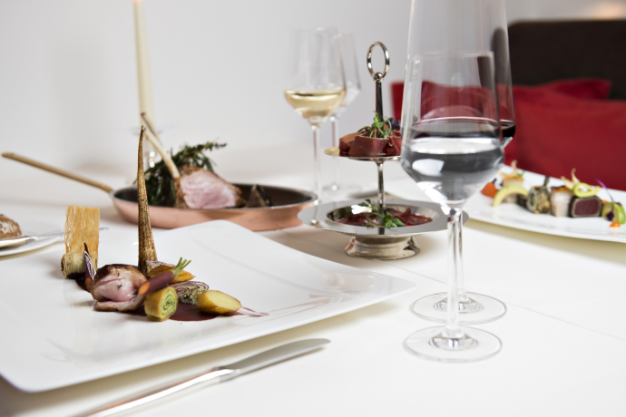 The Miranda Gourmet Stübli offers a culinary experience with various Grisons specialties