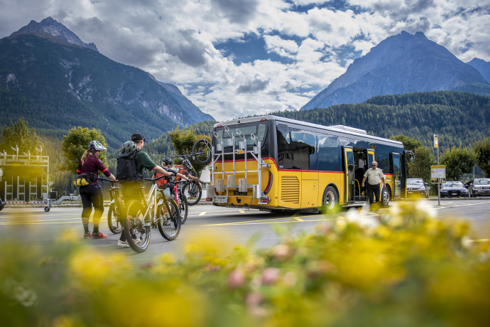 Postauto Postauto
