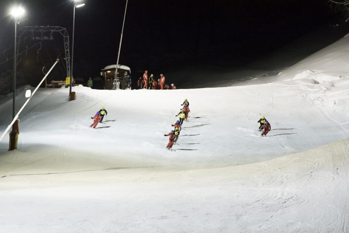 Skiformation bei der Erlebnisnacht Samnaun