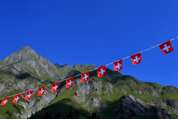 1. August Fahnen in Samnaun