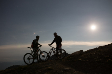 Vollmondbiken im Raum Viderjoch
